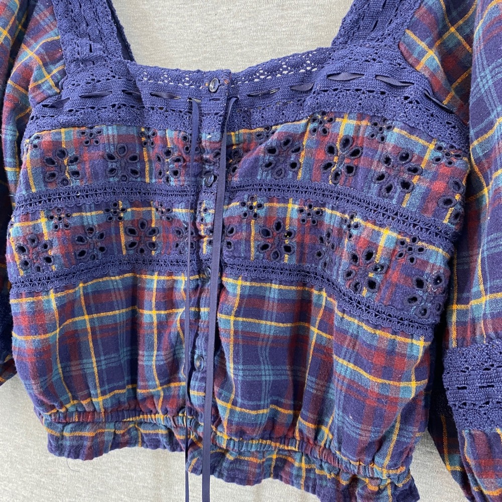 American Eagle Plaid Eyelet Lace Crop Top Purple Blue Small‎ Boho Cottagecore - Picture 2 of 8